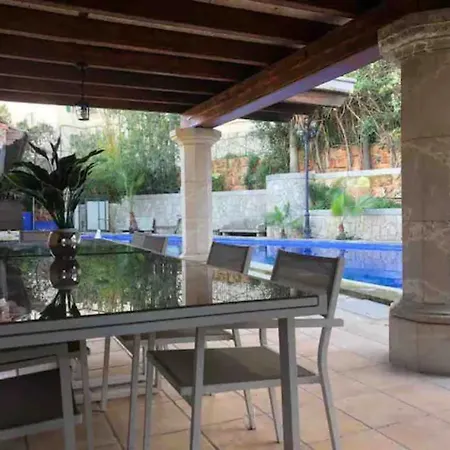 With Private Pool -palma Ambassador Center Etv14825 Villa *