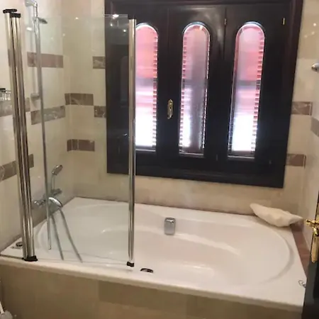 Villa With Private Pool -palma Ambassador Center Etv14825